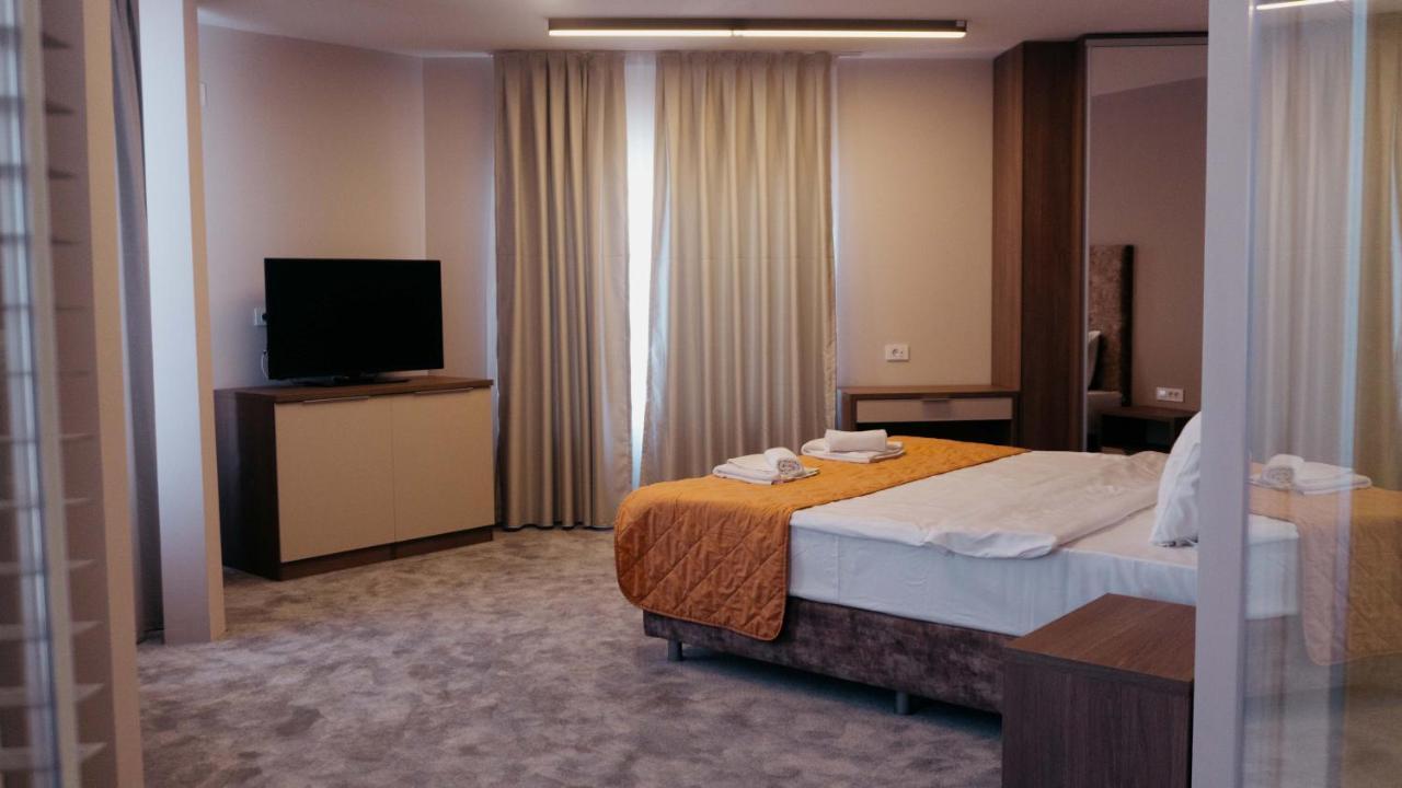 Hotel Lebed Ohrid Exterior foto